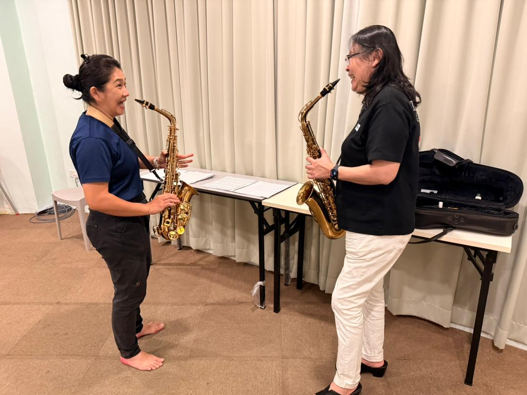 Saxophone duet